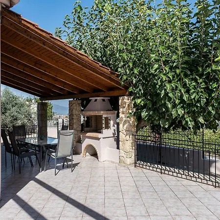 Lila Hill House *