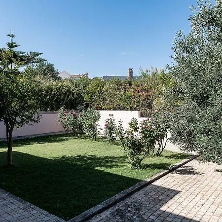 Tatil Evi Lila Hill House *