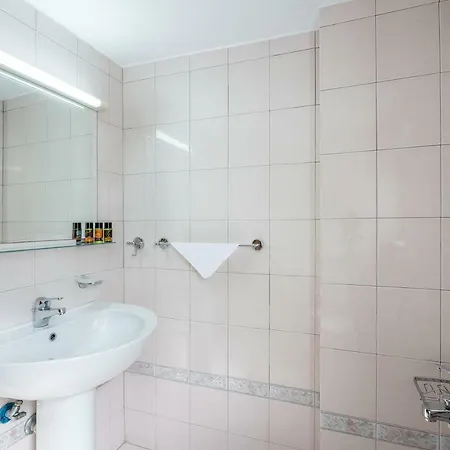 Lila Hill House Tatil Evi *